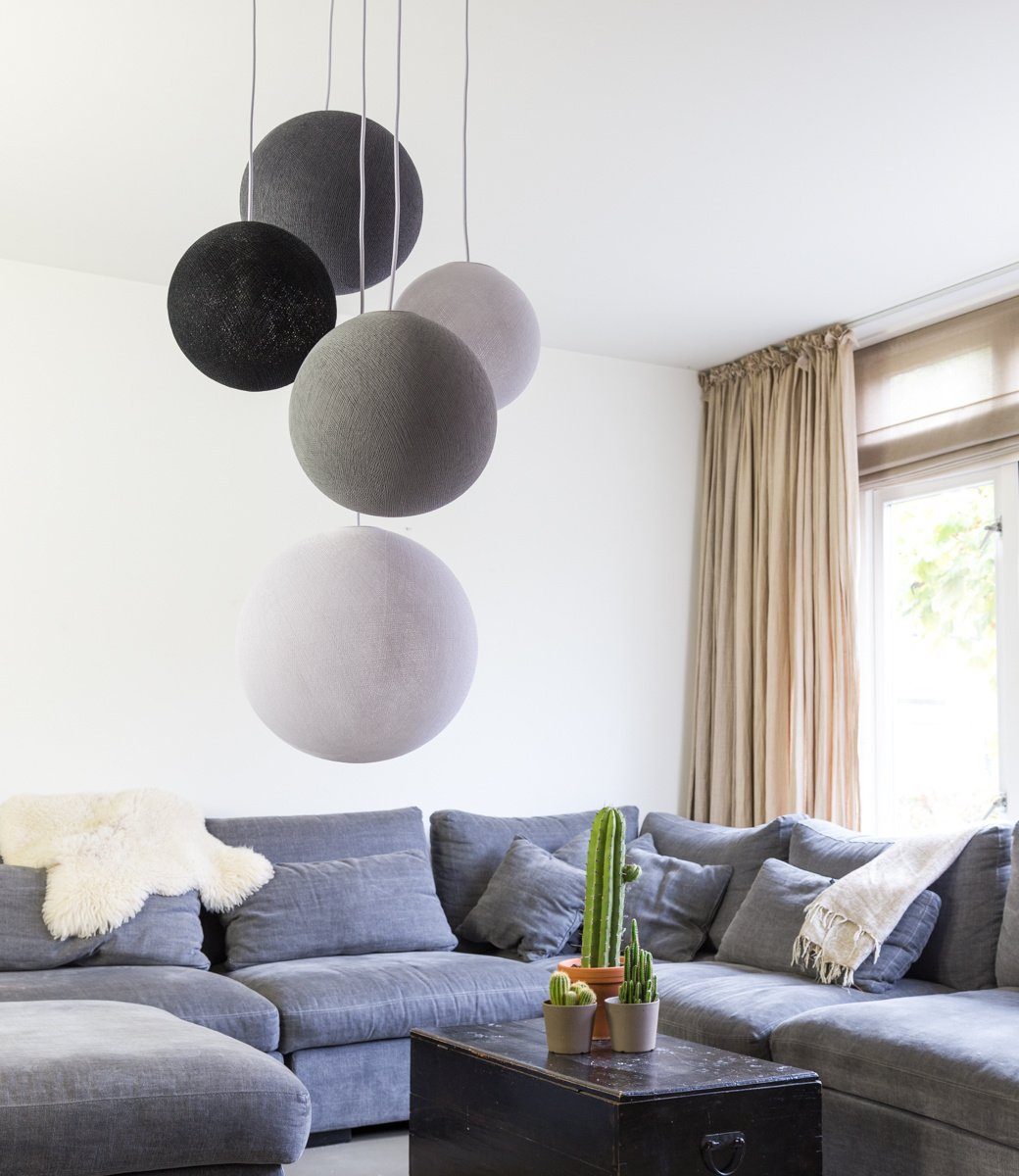 Shades of Grey - Suspension 5 globes Cotton Ball Lights 