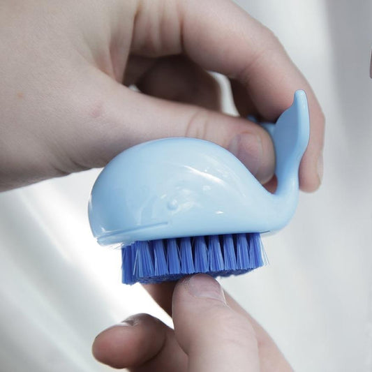 Whale Nail Brush - Brosse à ongles Kikkerland 